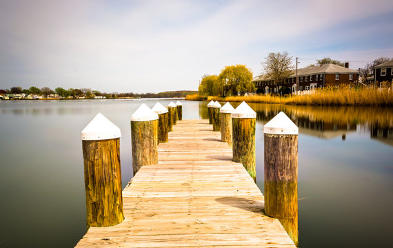 Long exposure of a pier at Turner's Station Park, in Dundalk, Ma