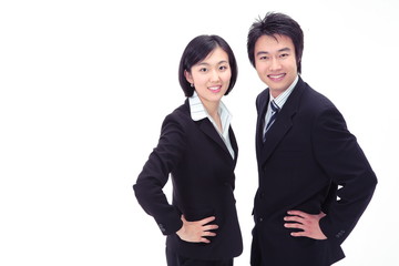 똑바로 서있는 비즈니스 여성과 남성