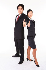 서서 제스처를 취하는 아시안 비즈니스 남성과 여성