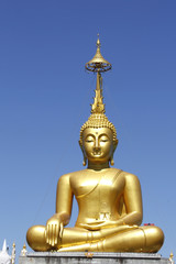 goldene Buddhastatue