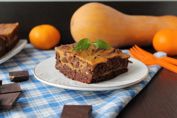 pumpkin-chocolate brownie