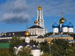 Fototapeta na wymiar Orthodoxes Kloster in Sergijew Possad