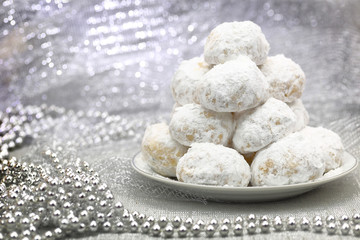 Fototapeta na wymiar Traditional Christmas cookies with powdered sugar
