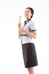 물건 들고 제스처를 취하는 아시안 은행원