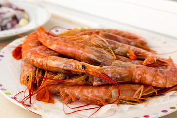 plate with raw shrimp