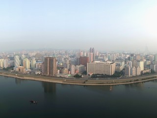Naklejka premium Pyongyang City View
