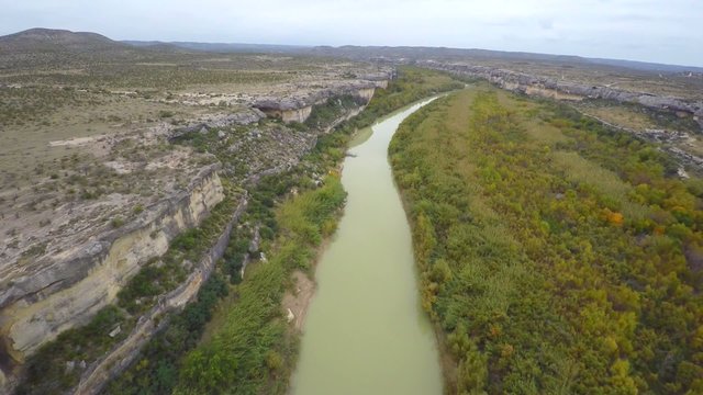 Aerial video of the Rio Grand between Texas and Mexico