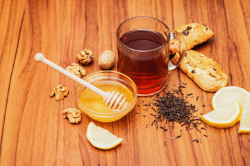 black tea with lemon and honey