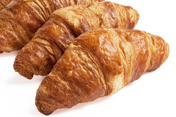 Croissants sur fond blanc