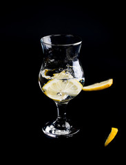 lemon in water