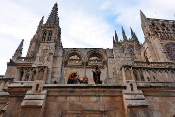 Fototapeta na wymiar belen en la catedral de burgos en navidad