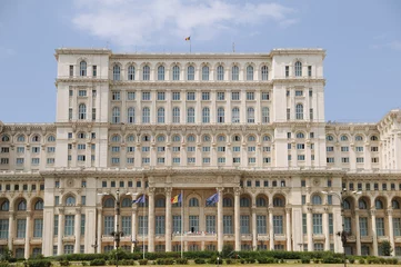 Fototapeten Romanian Parliament - Palatul Parlamentului - in Bucharest, Romania © pitr134