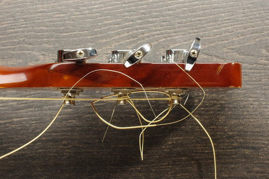 Guitar tuning keys close up