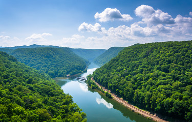 View of the New River from Hawk's Nest State Park, West Virginia - obrazy, fototapety, plakaty