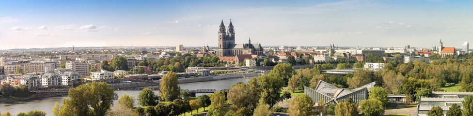 Panorama von Magdeburg 07127 - obrazy, fototapety, plakaty