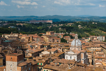 Fototapeta na wymiar Siena. Image of ancient Italy city, view from the top