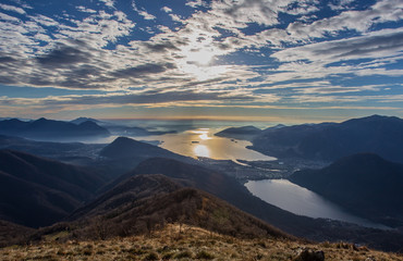 Lago Maggiore controluce dal Fai&egrave;