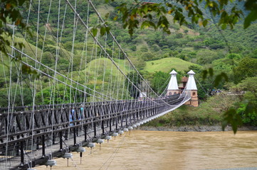 Puente de occidente