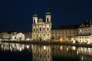 Fototapeta na wymiar Jesuitenkirche by night, Luzern, Schweiz