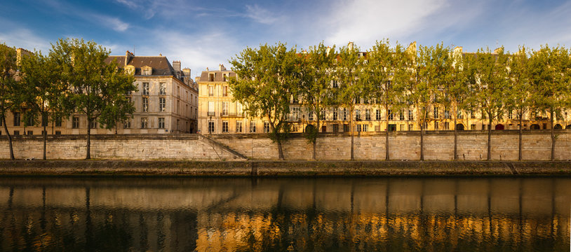 Quiet summer morning by the River Seine, Paris, France