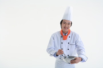 스튜디오 안의 남자 요리사 