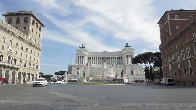 Italy Rome Piazza Venetzia time lapse