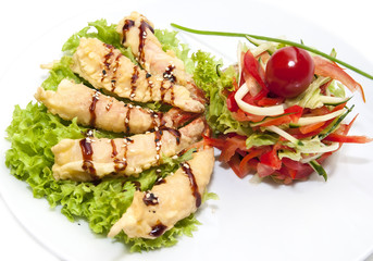 Deep fried shrimp and vegetable salad