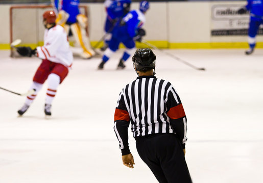 ice hockey referee