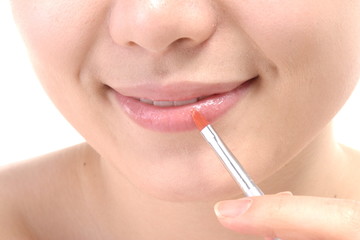 스킨케어컨셉의 여성 얼굴 클로즈업