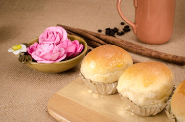 Bread buns