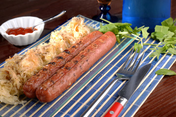 WURSTEL ROASTED WITH SAUERKRAUT