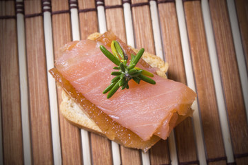 salmon canapes