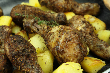 pilons de poulet au thym