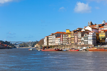 Obraz premium Overview of Old Town of Porto, Portugal