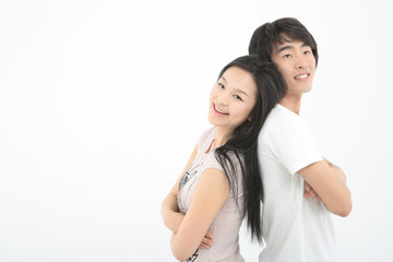 Fototapeta premium 스튜디오 안의 젊은 대학생들