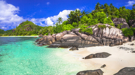 breathtaking beaches of Seychelles islands
