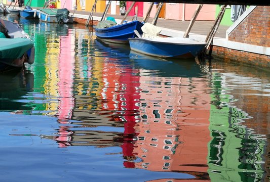 houses of the island of burano and boats