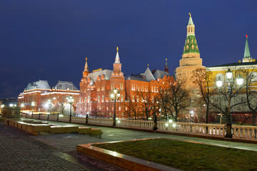 Fototapeta na wymiar The State Historical Museum of Russia at night. Moscow