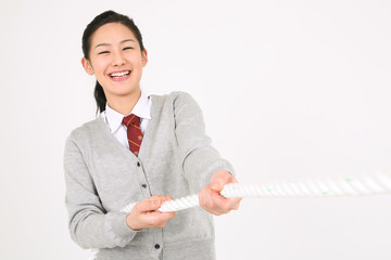 스튜디오 안의 고등학생 커플