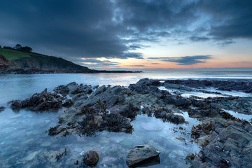 Obraz premium Dawn at Talland Bay