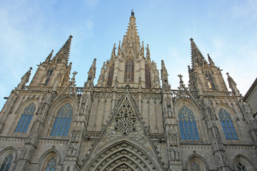 Fototapeta na wymiar barcelona cathedral, spain