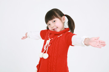 스튜디오 안의 여자 꼬마 어린이