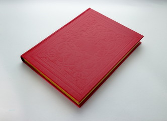 小口金の赤い本