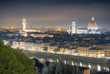 Naklejka premium Florence (Firenze) night skyline with Palazzo Vecchio and Duomo