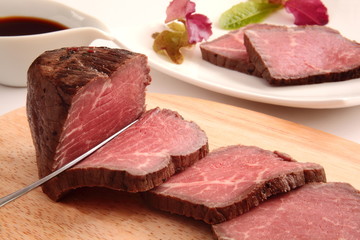 ローストビーフ　カット　断面