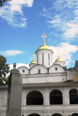 Fototapeta premium Holy Transfiguration Monastery in Yaroslavl, Russia. UNESCO Site