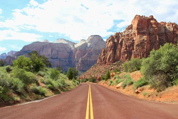 Selbstklebende Fototapete Route 66 Canyon Road Berge