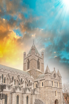 Christ Church Cathedral in Dublin, Ireland at winter sunset