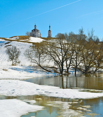 Thawing of snow in spring. Town Malojaroslavets, Russia