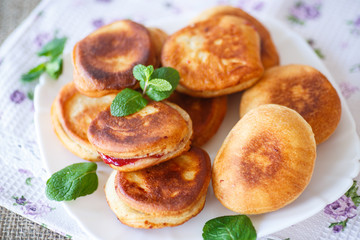 fried cakes with jam